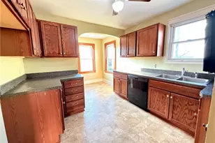 837 Eastland Ave, Akron, OH 44305 - Photo 12