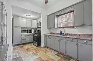 4144 Helena Ave, Youngstown, OH 44512 - Photo 2