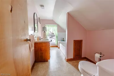 16352 and 16350 Nauvoo Rd, Middlefield, OH 44062 - Photo 32