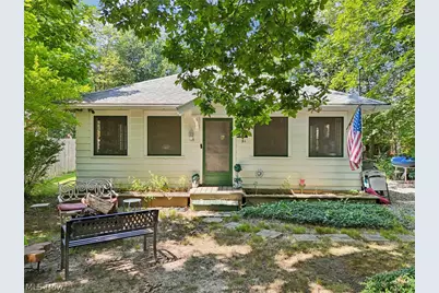 105 Hartzell Road, North Benton, OH 44449 - Photo 1