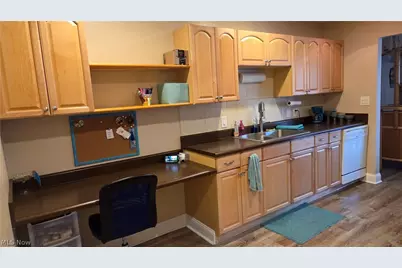 9284 Willow Lane, Olmsted Falls, OH 44138 - Photo 2