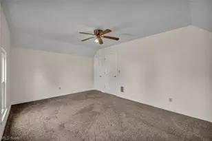 1023 W Washington Ave, Lorain, OH 44052 - Photo 22