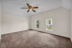1023 W Washington Ave, Lorain, OH 44052 - Photo 20