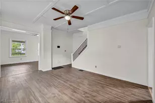 1023 W Washington Ave, Lorain, OH 44052 - Photo 12
