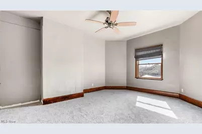 2249 Bishard Avenue, Cambridge, OH 43725 - Photo 10