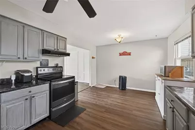 1540 E 298th Street, Wickliffe, OH 44092 - Photo 12