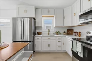 18815 Arrowhead Ave, Loveland, OH 44119 - Photo 10