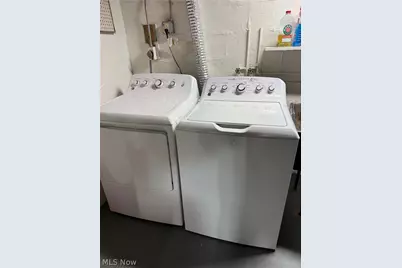 30401 Mildred Drive, Willowick, OH 44095 - Photo 14