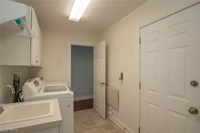 3301 Sumser Street NW, North Canton, OH 44720 - Photo 12