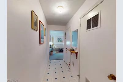 19406 Van Aken Boulevard #104, Huber Heights, OH 44122 - Photo 4