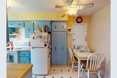 19406 Van Aken Boulevard #104, Huber Heights, OH 44122 - Photo 12