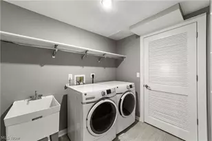 2044 Random Rd, Loveland, OH 44106 - Photo 24