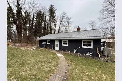 3201 Parkland Drive SW, Carrollton, OH 44615 - Photo 2