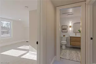 7532 State Route 43, Kent, OH 44240 - Photo 16