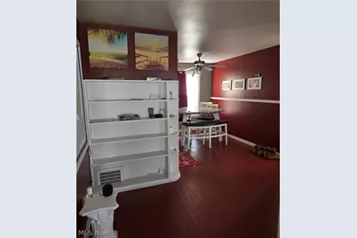 21670 Crystal Avenue, Euclid, OH 44123 - Photo 8