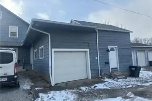 403 Nassau Street W, East Canton, OH 44730 - Photo 2