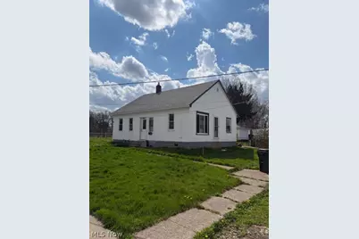 4419 Lincoln Avenue, Parma, OH 44134 - Photo 2