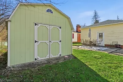 26080 Bagley Road, Olmsted Falls, OH 44138 - Photo 4