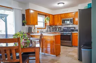 4769 Cherimoya Ave, Akron, OH 44319 - Photo 6