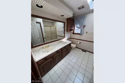 2904 Camelot Court, Willoughby Hills, OH 44092 - Photo 22