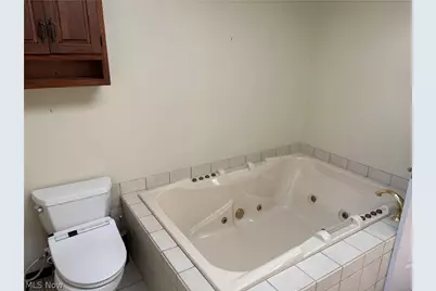 2904 Camelot Court, Willoughby Hills, OH 44092 - Photo 28