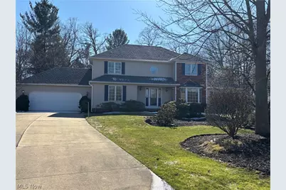 2904 Camelot Court, Willoughby Hills, OH 44092 - Photo 1