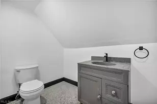 12001 Oakview Ave, Loveland, OH 44108 - Photo 4