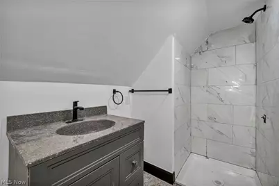 12001 Oakview Avenue #UP, Loveland, OH 44108 - Photo 2