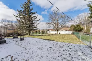 5039 Fairlawn Rd, Lyndhurst, OH 44124 - Photo 40