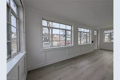 5550 Grasmere Avenue, Maple Heights, OH 44137 - Photo 16