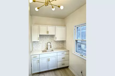 5550 Grasmere Avenue, Maple Heights, OH 44137 - Photo 8