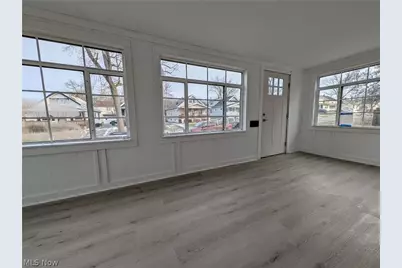 5550 Grasmere Avenue, Maple Heights, OH 44137 - Photo 18