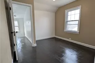 5550 Grasmere Ave, Maple Heights, OH 44137 - Photo 12