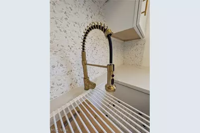 5550 Grasmere Avenue, Maple Heights, OH 44137 - Photo 22