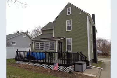202 Elmford Avenue SW, Massillon, OH 44646 - Photo 2