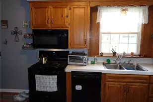 202 Elmford Ave SW, Massillon, OH 44646 - Photo 10