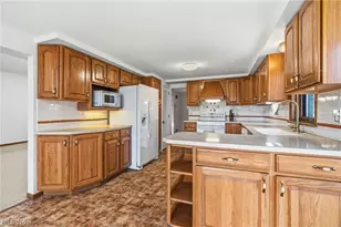 380 E 2nd St, Zoar, OH 44697 - Photo 16