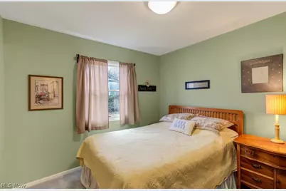 254 W Mohawk Drive, Malvern, OH 44644 - Photo 18