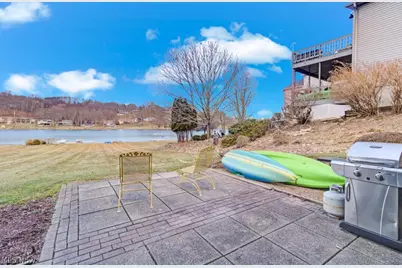 254 W Mohawk Drive, Malvern, OH 44644 - Photo 32