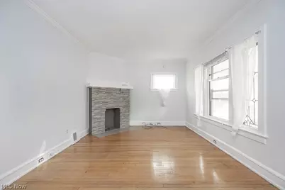 2671 Hampshire Road, Cleveland Heights, OH 44106 - Photo 2