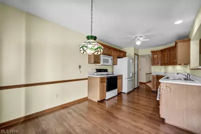 30640 Jasmine Court #61B, North Olmsted, OH 44070 - Photo 18