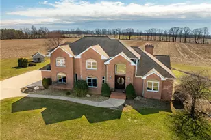 15644 Marshallville St NW, Canal Fulton, OH 44614 - Photo 2