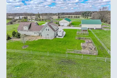 18919 Ravenna Road, Chagrin Falls, OH 44023 - Photo 32