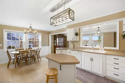 7380 Walters Road, Hudson, OH 44236 - Photo 8