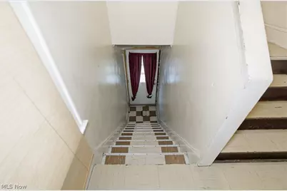 1867 Reyburn Road, Loveland, OH 44112 - Photo 26