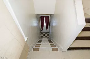 1867 Reyburn Rd, Loveland, OH 44112 - Photo 26