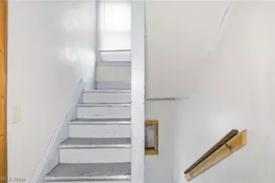 1867 Reyburn Rd, Loveland, OH 44112 - Photo 24