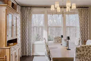 554 Salt Lake Cir, Orange, OH 44022 - Photo 14