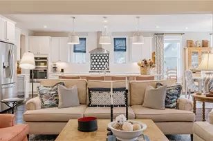 554 Salt Lake Cir, Orange, OH 44022 - Photo 8