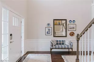 554 Salt Lake Cir, Orange, OH 44022 - Photo 4